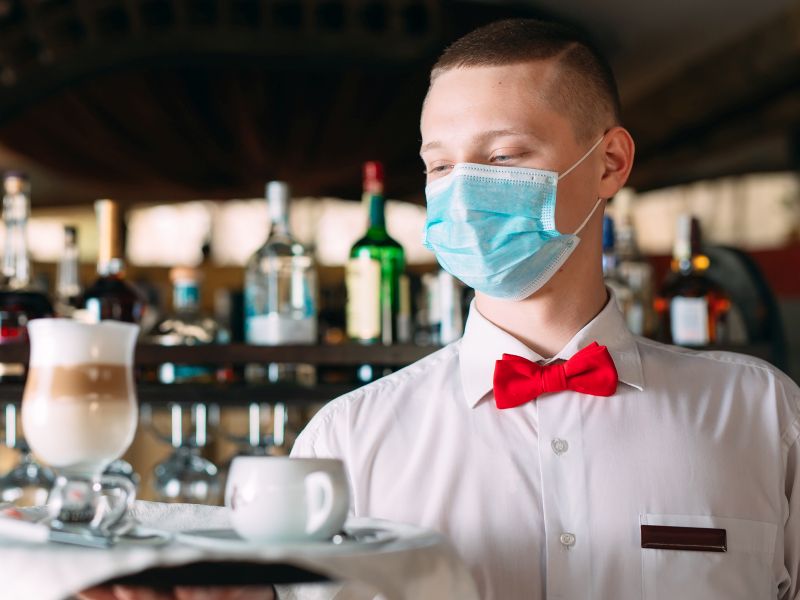 Your Guide to Safer Dining During the Pandemic