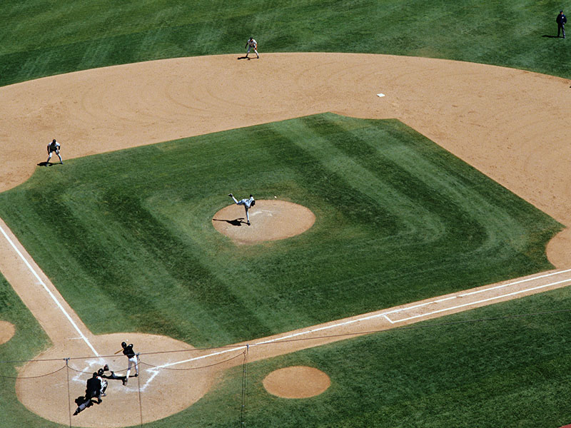 News Picture: Foul Play: More Baseball Fans Getting Hit By the Ball