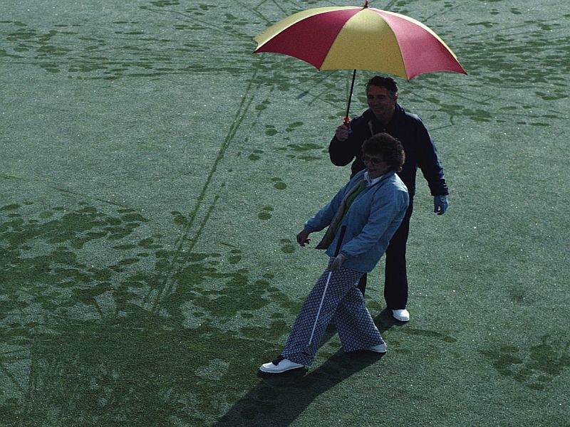 News Picture: Rain May Not Cause Achy Joints After All