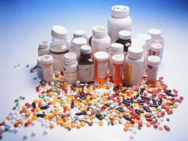 News Picture: Taking Four or More Prescription Meds? Consider Scaling Back