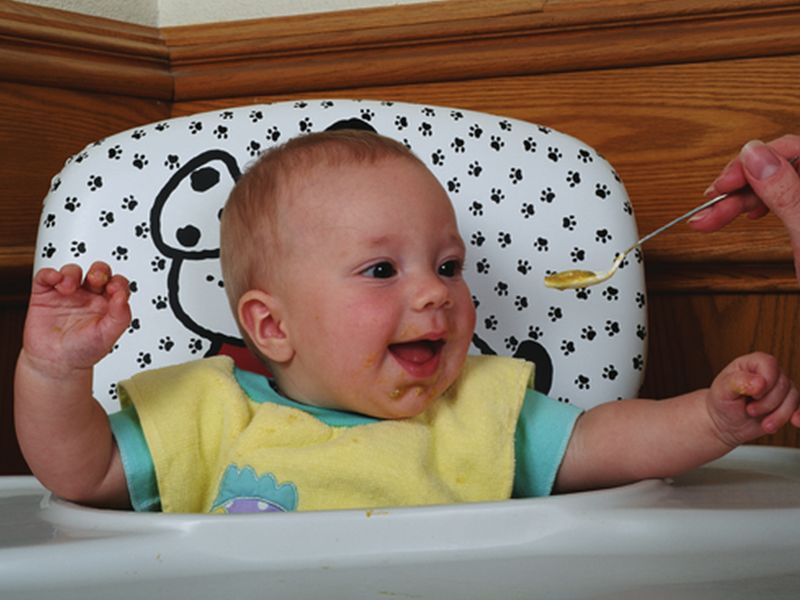 News Picture: Exposing Baby to Foods Early May Help Prevent Allergies