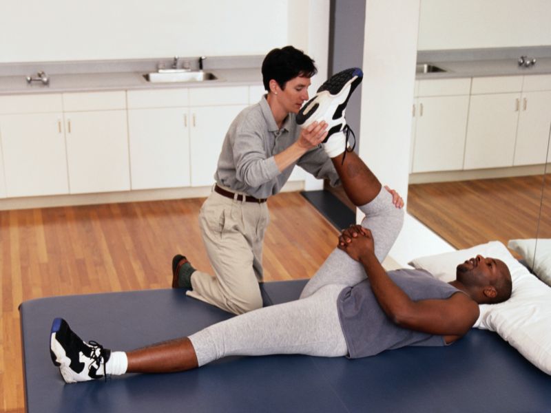 News Picture: Physical Therapy Can Keep Sports Injuries at Bay