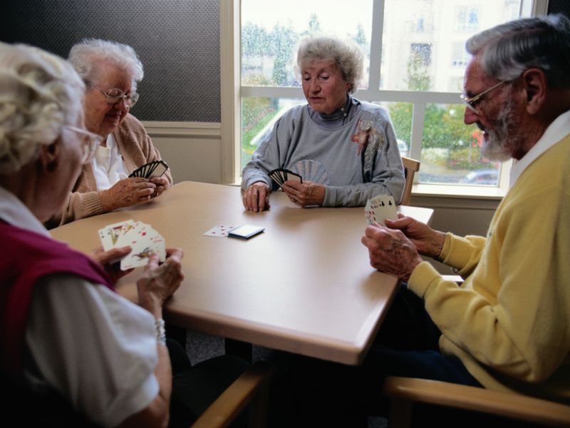 Cards, Board Games Could Be a Win for Aging Brains