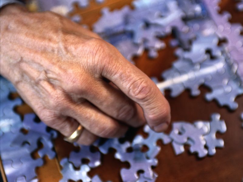 Common Meds Tied to Faster Mental Decline in Seniors