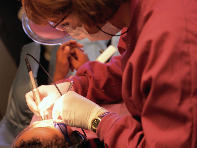 Too Many Antibiotics, Opioids Given to Dental Patients in the ER
