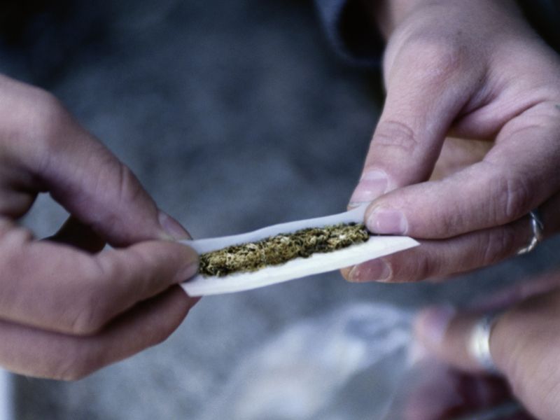 One Joint May Cause Psychotic Symptoms: Study