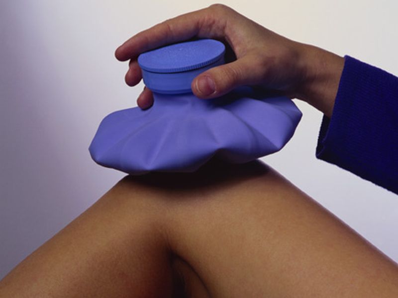 Most Knee Cracking Is Normal, Expert Says
