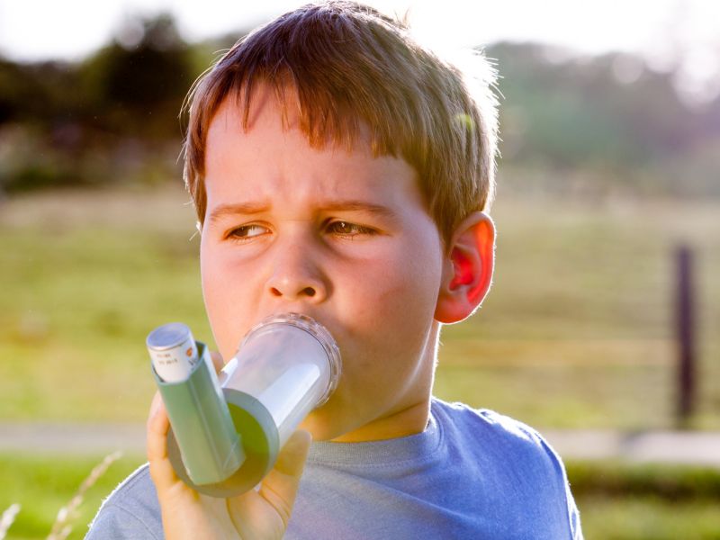 News Picture: Asthma Inhalers Incorrectly Used by Most Kids in Study