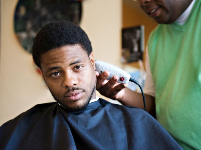 At the Barbershop, a Trim -- and a Diabetes Screening