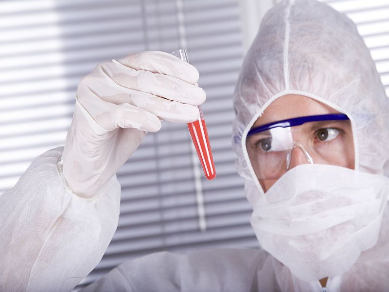 Broad-Range Ebola Drug Shows Promise in Animal Tests