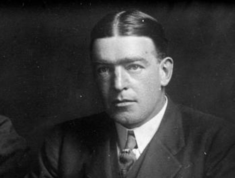 News Picture: Did Antarctic Explorer Shackleton Have a 'Hole in His Heart'?