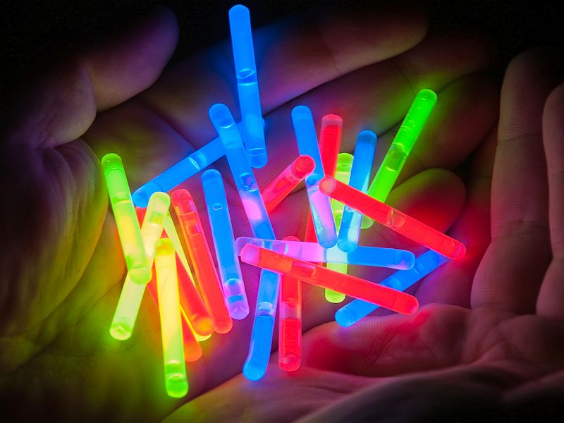 breaking glow sticks