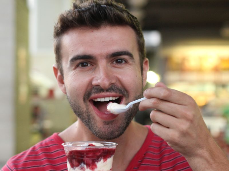 Yogurt Might Help Men Avoid Colon Cancer: Study