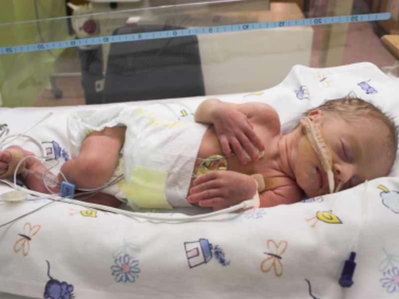 Vulnerable Preemie Babies Often Behind On Vaccines