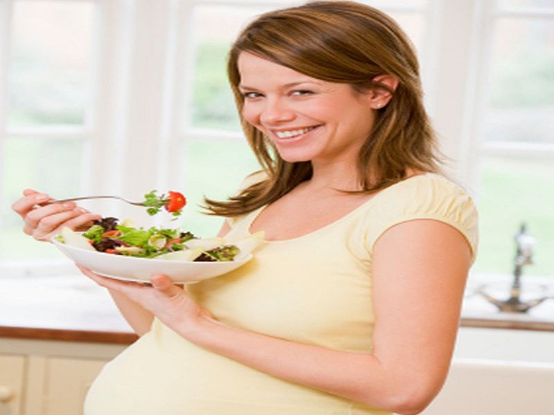 News Picture: Good Diet, Exercise While Pregnant Could Cut C-section Risk