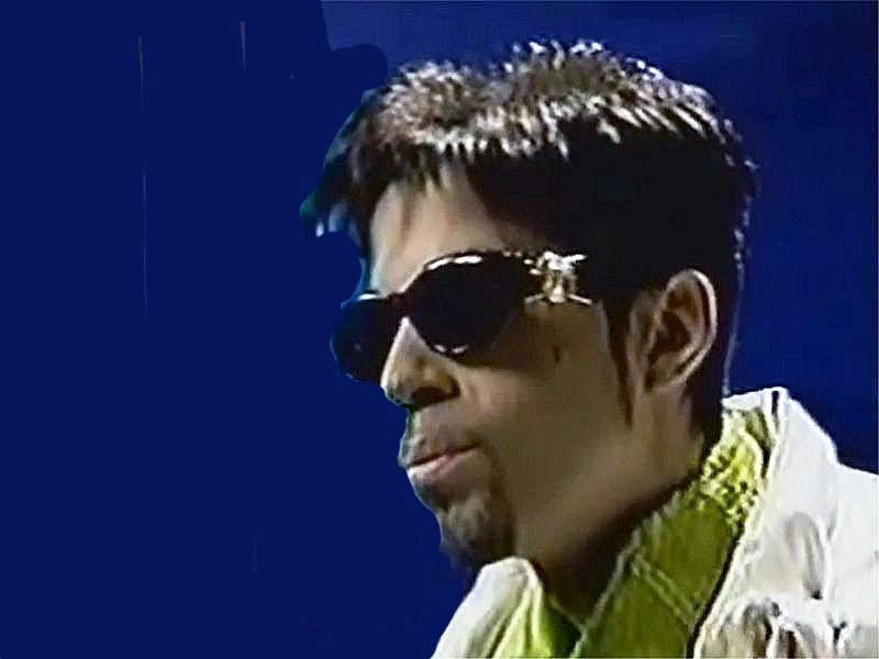 News Picture: Prince Died From Potent Prescription Painkiller: Autopsy