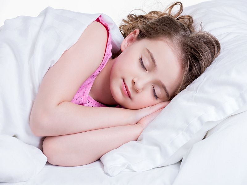 Earlier Bedtimes Help Kids Fight Obesity