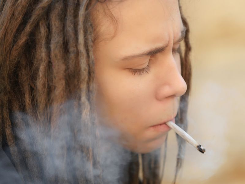News Picture: Marijuana, E-Cigarettes Enticing More Young Adults