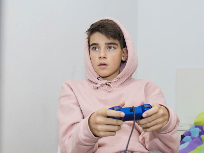 What Parents Overlook When Their Teen Is a Heavy Gamer