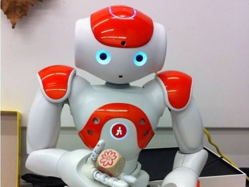 nao robot action figure